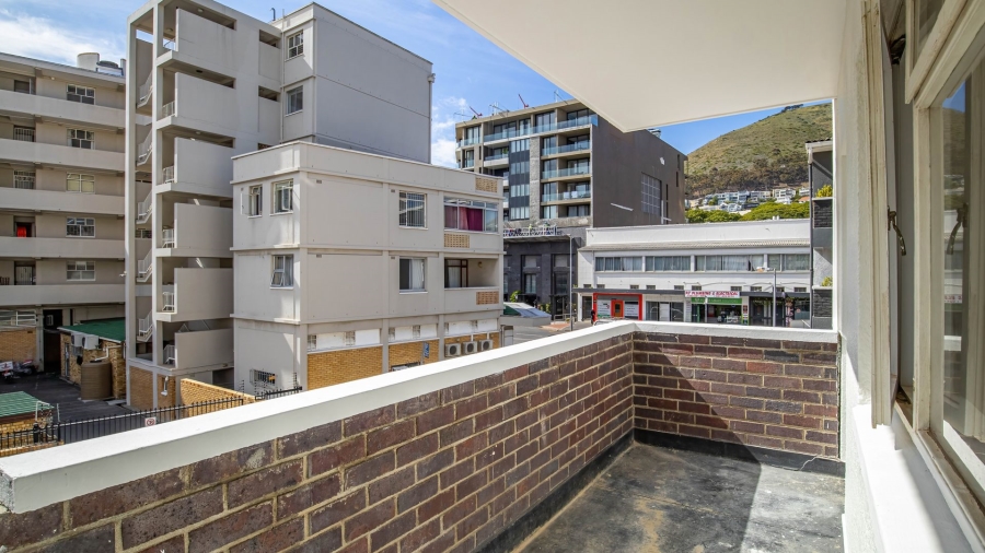 To Let 0 Bedroom Property for Rent in Sea Point Western Cape